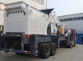 河南日產(chǎn)五千噸的碎石機多少錢，JC型顎式破碎機廠家