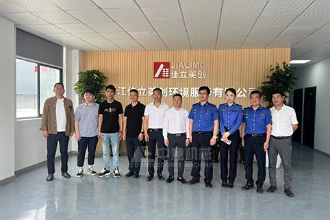 浙江溫州年處理量60萬噸建筑裝修垃圾回收再利用現(xiàn)場，綜合利用率可達百分百